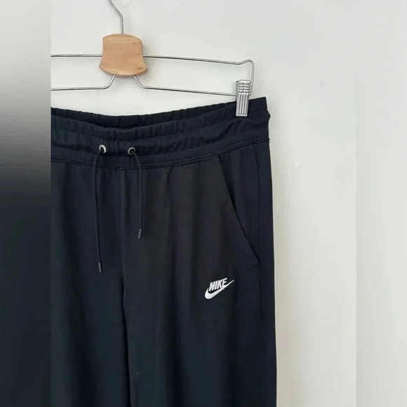 Nike wide leg elastic waistband relax fit jogger pant - Picture 2 of 9